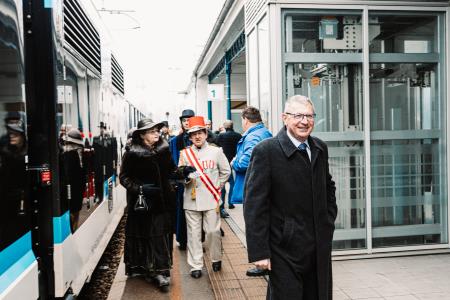 Dogodek - 130 Let -9